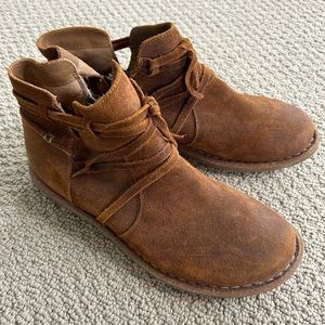 Born “Tarkiln” Tan Suede Booties